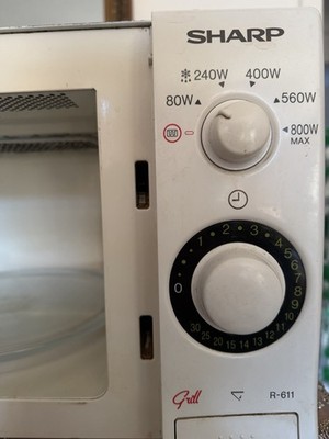 Sharp Mikrowelle R-611 mit Grillfunktion   zuverlässig und leistungsstark.