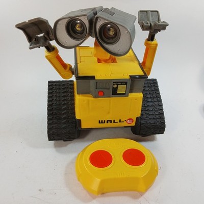 Mattel Disney Pixar Wall-E Hello RC Figure W/Remote Robot Talking Moves 2020 