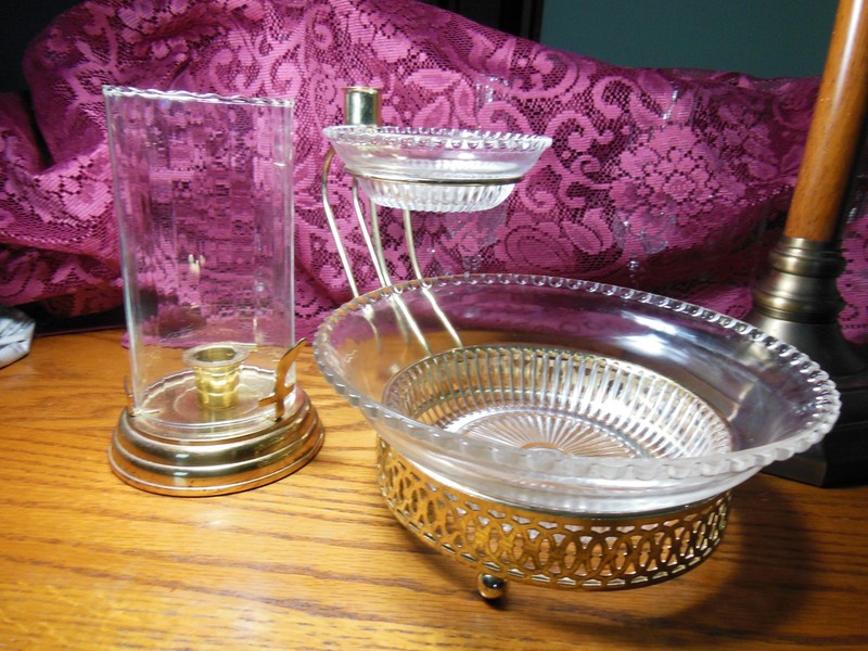 Vintage Clear Glass Chip and Dip  gold toned holder & PartyLite Candle Holder