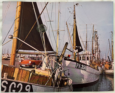 PORSCHE EARLY BROWNISH 911 AT THE HARBOR CALENDAR POSTER PRINT LATE 1960's