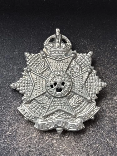 Border Regiment, Genuine British Army Cap Badge. Airborne WW2