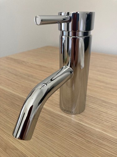 Caroma Liano Chrome Basin Mixer - 96131C5A.SC WELS 5 Star RRP $388.00 - Picture 2 of 4