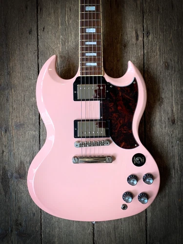 2020 CME Limited edition Gibson SG in Pink Nitro - with DLX GigBag