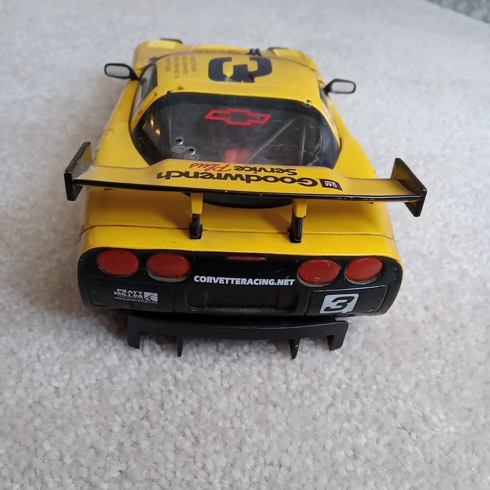 🔥🔥1/18 CORBETA GMP DALE WONHARDT "EDICIÓN DE CARRERAS" MUY DIFÍCIL DE ENCONTRAR RARA🔥🔥 Foto 2 de 4