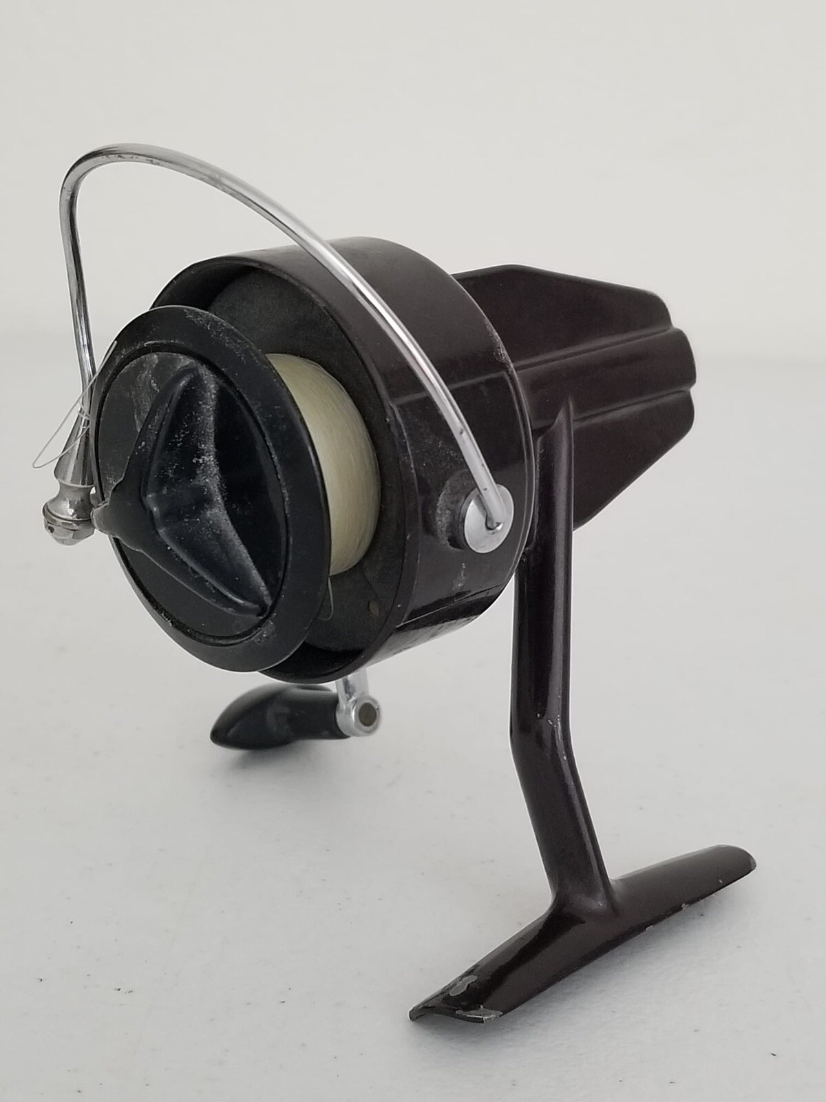 Vintage Hurricane Cheyenne Black Fishing Reel - Sport Angler