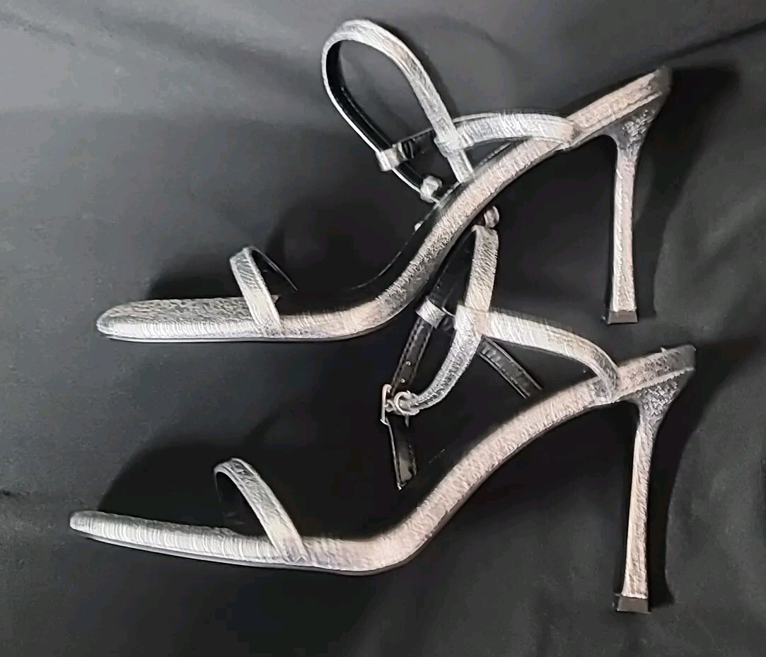 4th + reckless SILVER METALLIC BASIC HIGH HEELED … - image 3