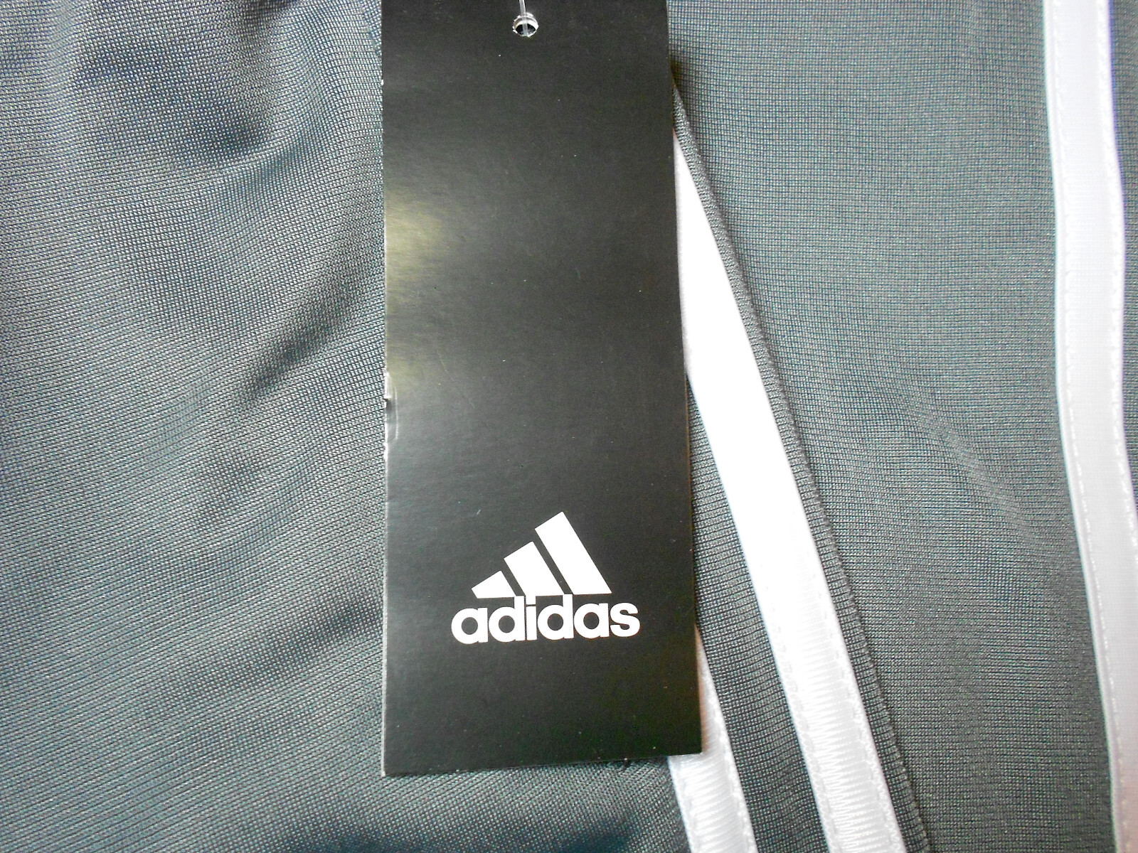 Picture 2 of 8