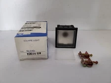 IDEC SLD40-1DE99B-W PILOT LIGHT SQUARE WHITE 24VDC 50/60HZ NIB