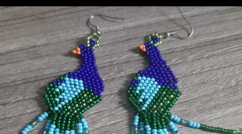 Pendientes Tribales Pavo Real Nativos Grandes Boho Americanos Semilla Cuentas Hecho a Mano Pendiente Foto 2 de 4