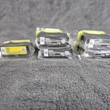 Genuine EPSON 4 302 Pb BLACK  1 302 Yellow COLOR INK Lot Of 5