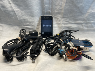 Verizon iPhone 4 CDMA  Black bundled