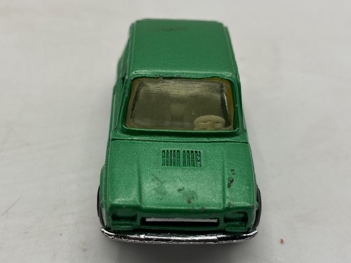 GUISVAL Seat 127 Made in Spain diecast metal car - Picture 8 of 8