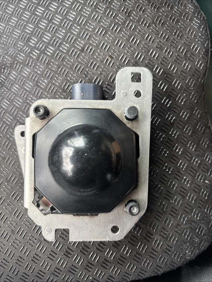 2020-2022 Audi Q5 cruise control distance radar sensor front Left OEM 80A907541C - Image 2 of 2