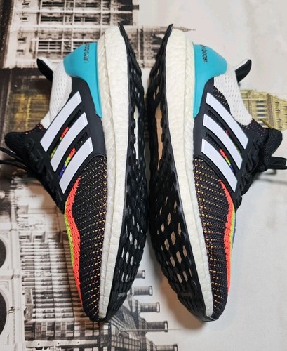 Adidas Ultraboost 2.0 DNA What The Multi Running Color Shoes Women's Size 9 !! - Picture 7 of 13