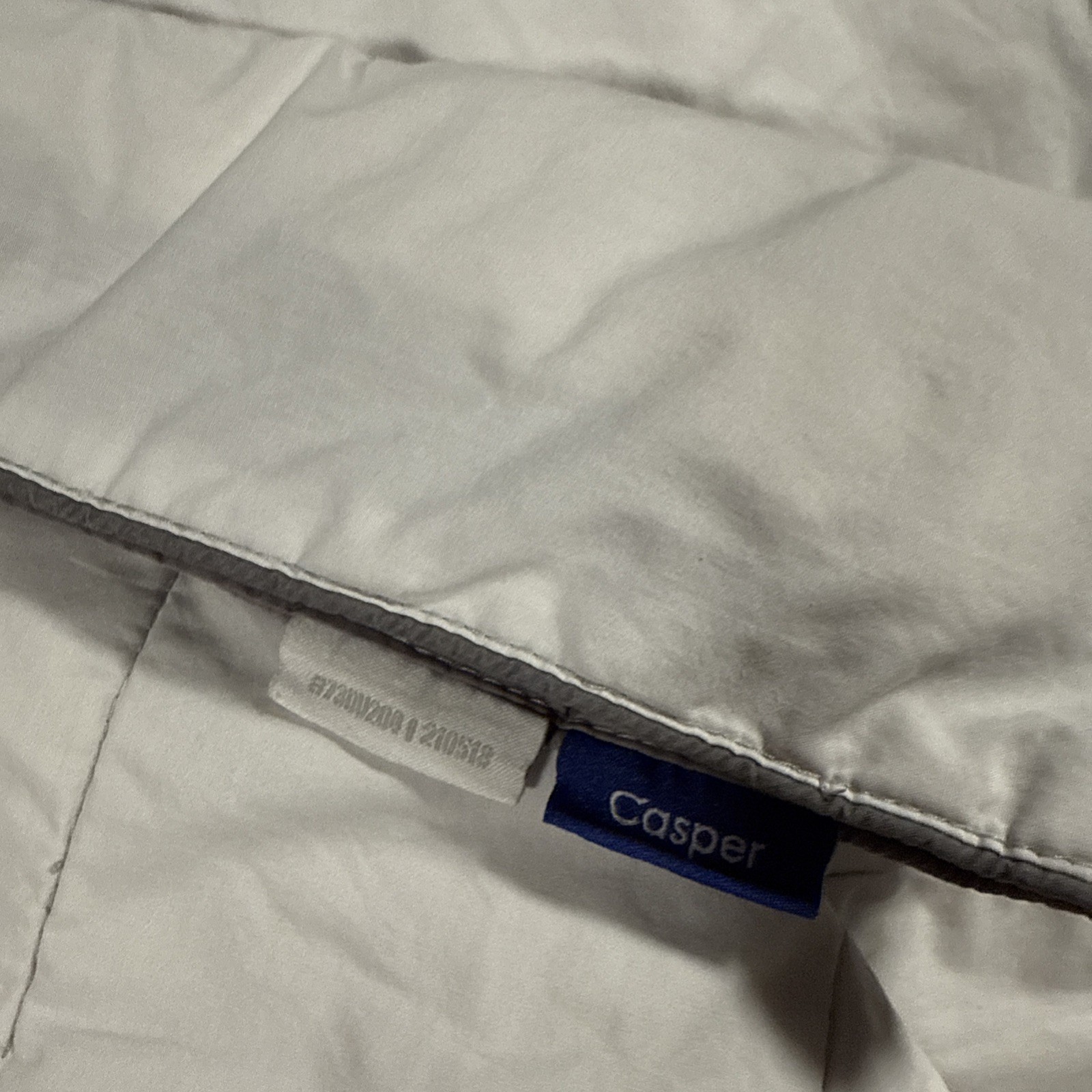 CASPER for AMERICAN AIRLINES First Class Down Throw Blanket Gray Quilted 46x72”