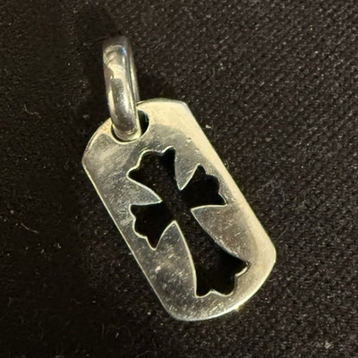 Chrome Hearts Tiny Cross Dogtag Pendant