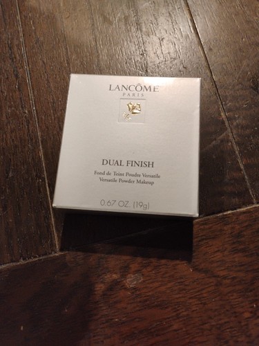 Lancome Dual Finish Versatile Powder Makeup Matte Porcelaine I OG Formula .67 Oz - Bild 1 von 3