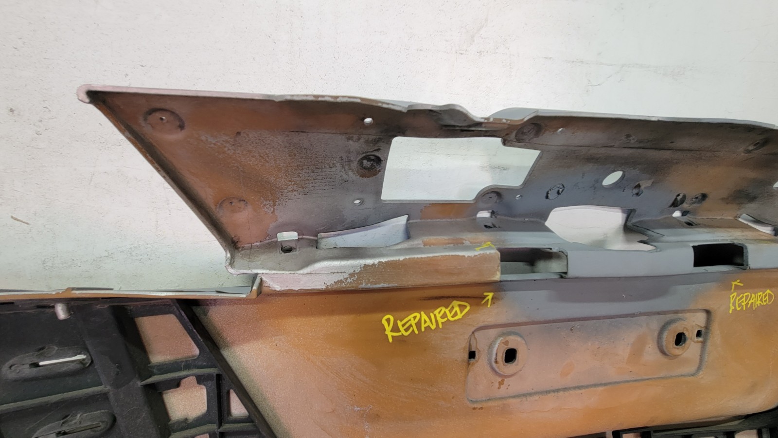 2011 2012 2013 2014 2015 AUDI R8 REAR BUMPER COVER OEM