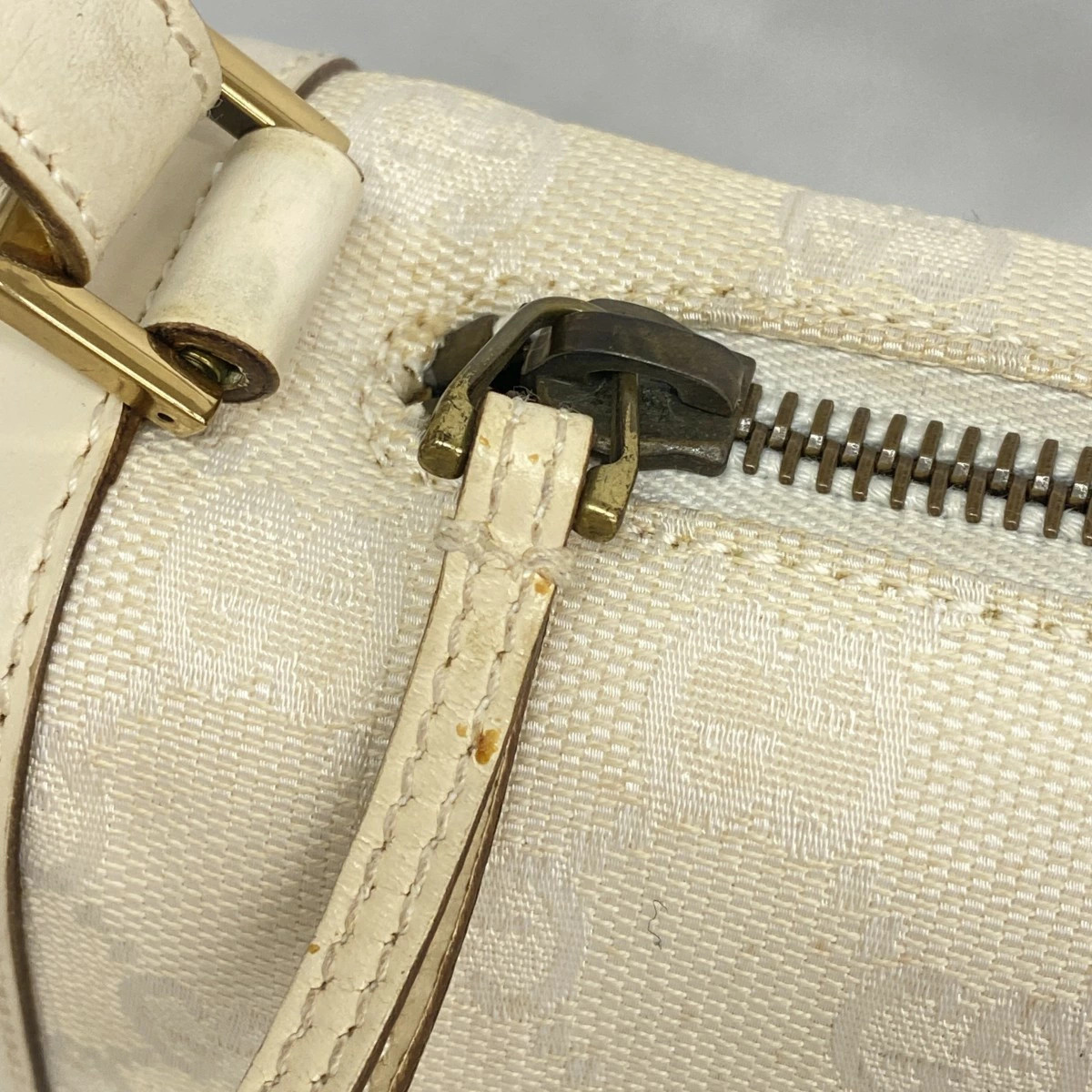 Gucci GG Canvas Shoulder Bag 92707 White Gold Hardware thumbnail 6