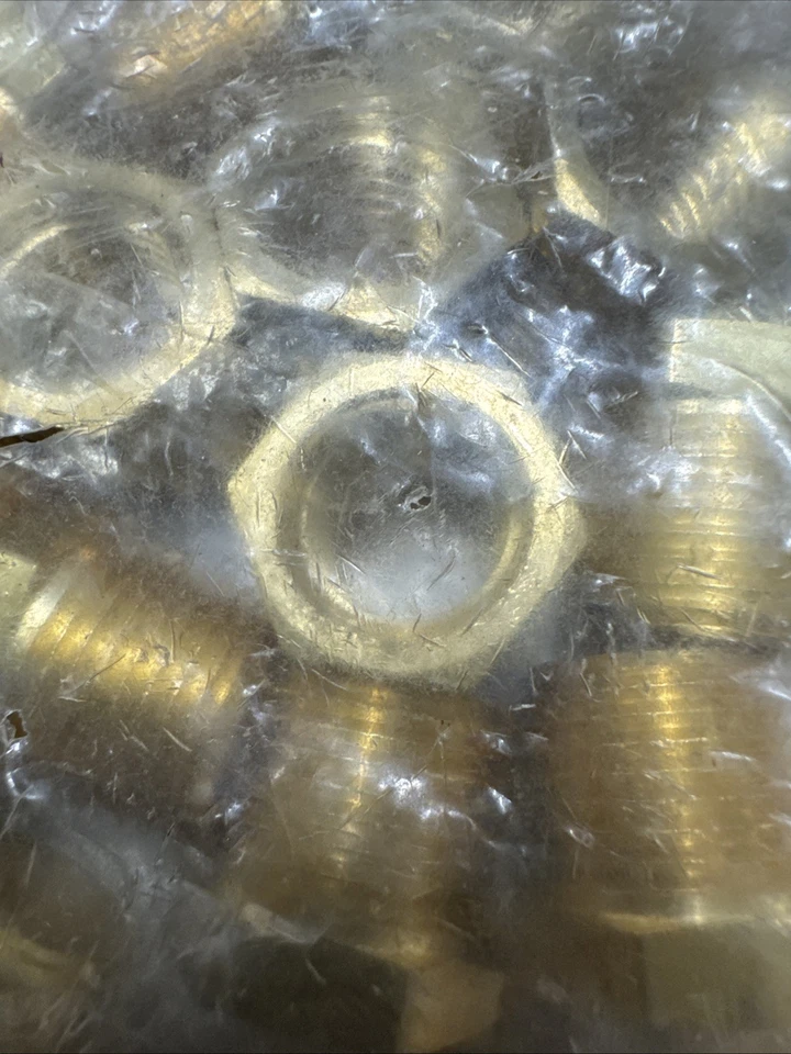 (20 Pack) 3/8" Male x 1/4" Female Hex Pipe Bushing | Brass NPT Thread Fitting - Image 4 of 4