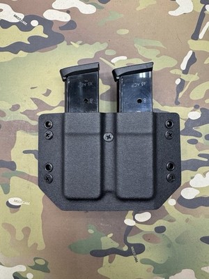 Black Kydex 1911 .45 ACP Single Stack Dual Magazine Carrier