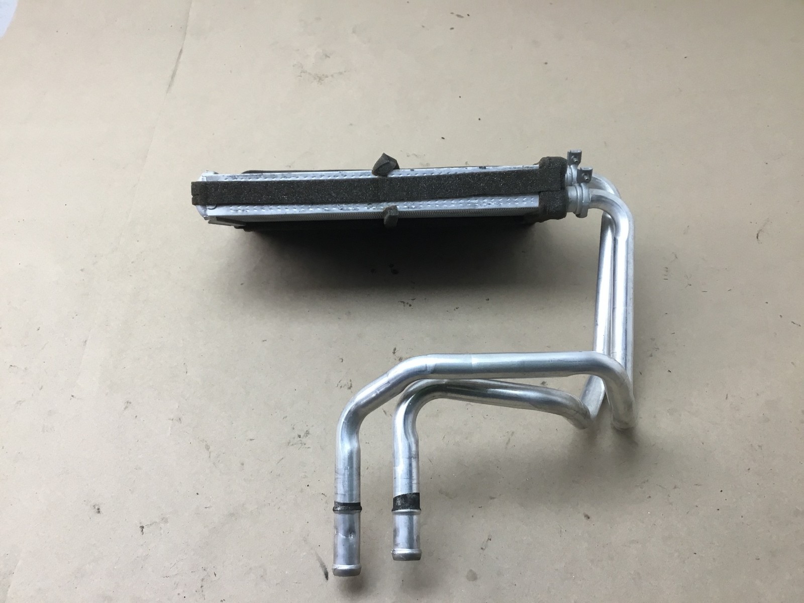 Bentley Bentayga 2019 V8 HVAC Heater Core Radiator 16-20 :M