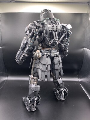 Hot Toys - Marvel: Iron Man 2 - Whiplash Mark II Action
