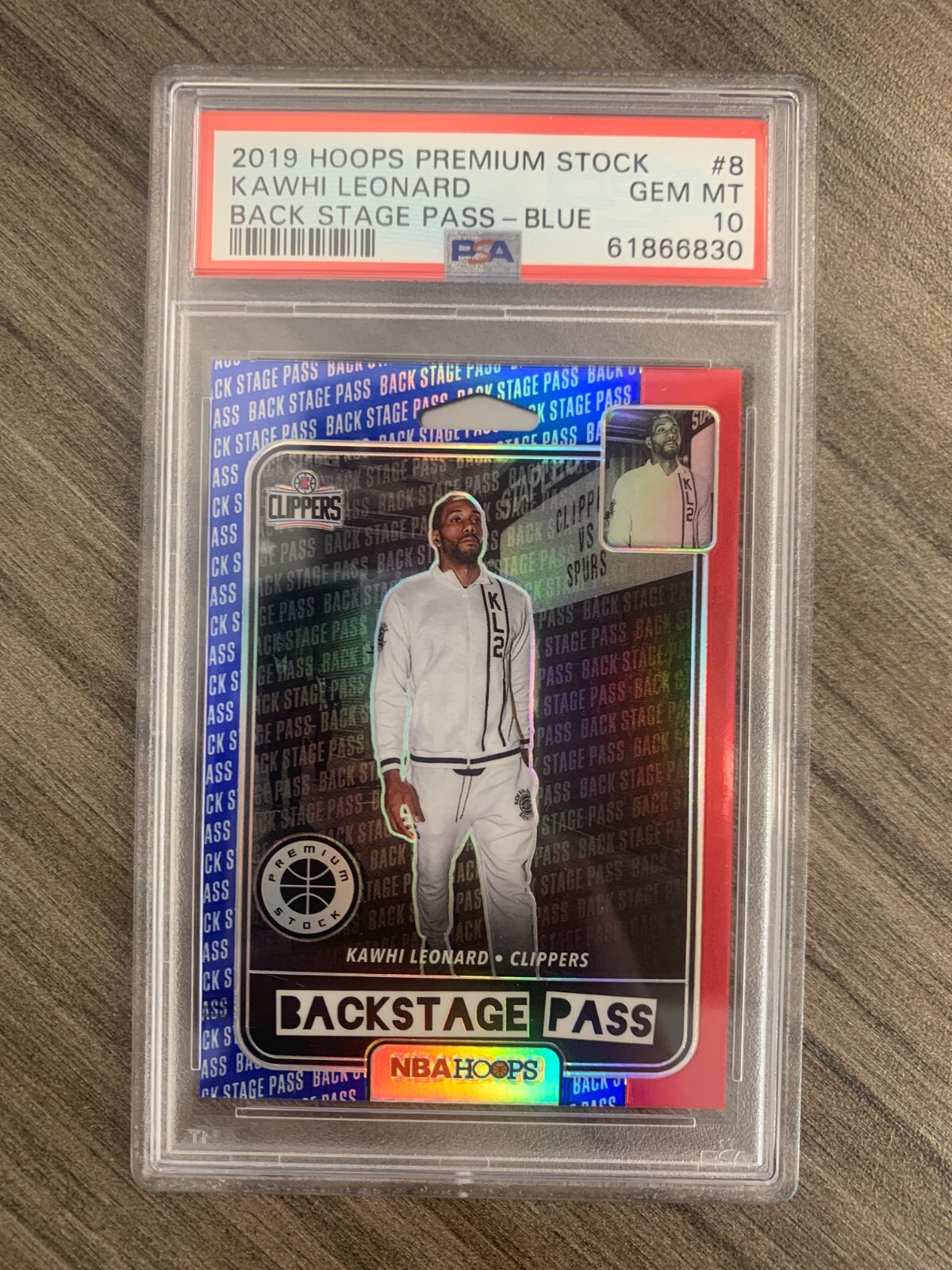 Kawhi Leonard 2019 Hoops Premium Stock Blue Prizm PSA 10