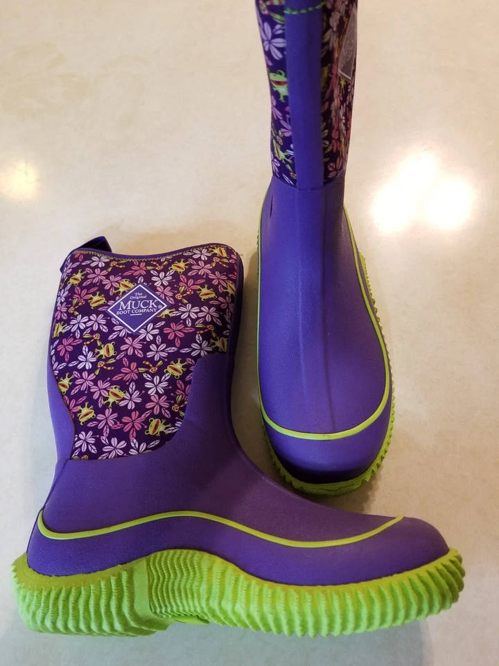 Muck Hale Mid's Kid's/Women's Purple/Neon Green Sizes 6, 7 Kids or 8, 9's Womens - Image 3 of 4