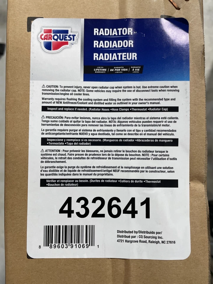 Radiador Carquest Premium 432641 para Honda Accord ('03-'07) Foto 2 de 2