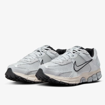 Nike Women's Zoom Vomero 5 C.O.R 