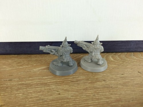 x2 Warhammer 40k Space Orks Ork Grots Gretchins Mob - Picture 2 of 2