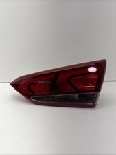 Oem 2018-2022 Hyundai Accent Right Passenger Inner Trunk Tail Light 92404-j0000 Oem 2018-2022 Hyundai Accent Right Passenger Inner Trunk Tail Light 92404-j0000