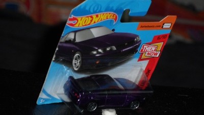 Hot Wheels Nissan Skyline GT-R  R33 lila   Kartonversand 4,70 - 5,35- 2,70  