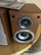 JVC Vintage Pair Bookshelf Speakers Wood Pine Effect (SP-UXS59) 70W 6 Ohms Retro