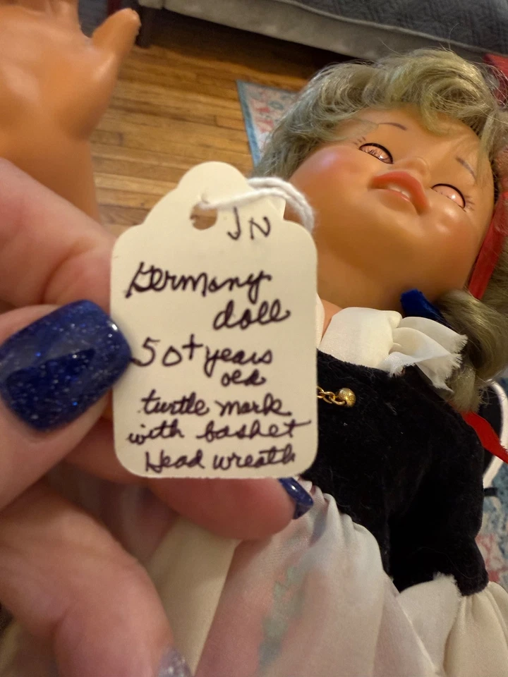 Muñeca Llorón Alemana Marca Tortuga Foto 2 de 4