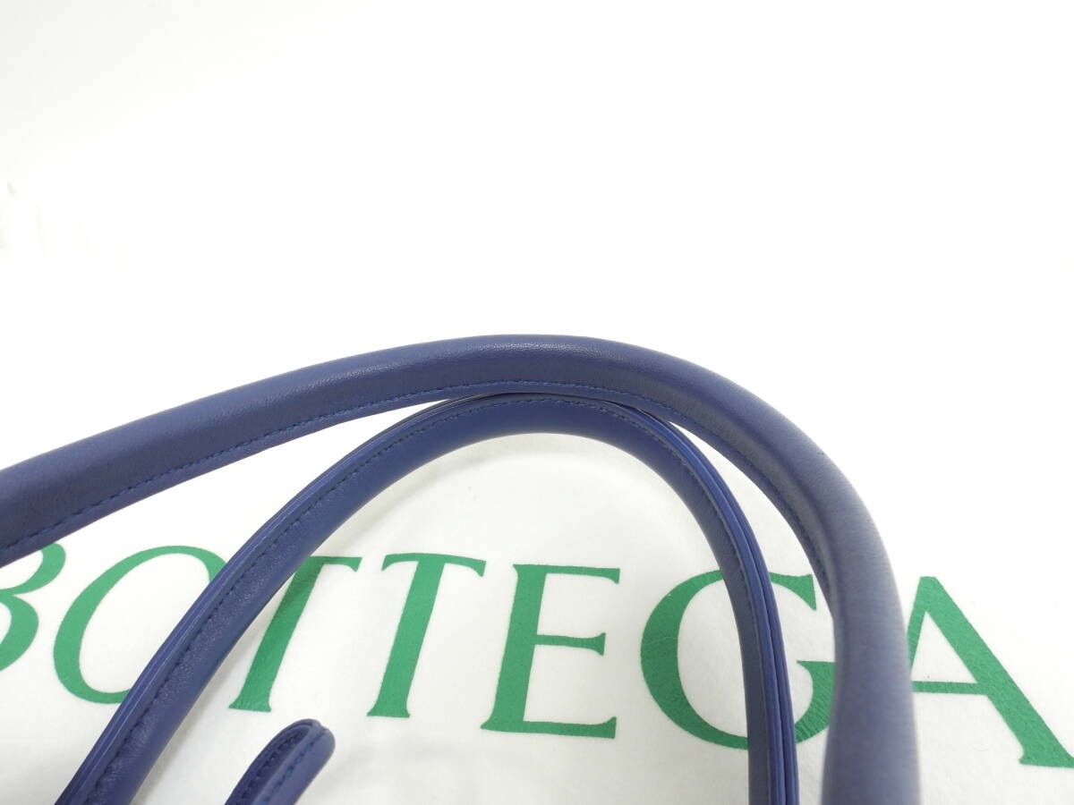 Bottega Veneta Small Arco Tote Bag Blue Leather Handbag Very Good thumbnail 4