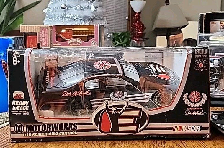 2003 Nascar Motorworks Earnhardt Sr. Collectable Radio Control Car 118 Works⚙️