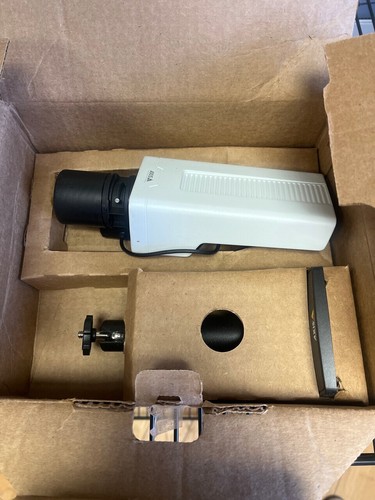 AXIS P1385 Box Camera (02733-001) | NEW Open Box - Picture 3 of 3