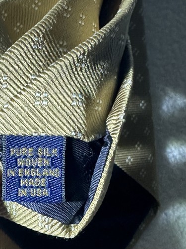 Brooks Brother Makers Neckwear Men’s Silk Tie Beige Triangular Geometric 3.5” in - Picture 14 of 15