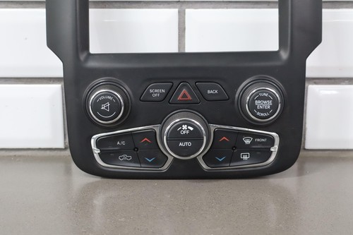 13-18 Ram 1500 Dual Zone Automatic Climate/Temperature Control 8.4" Bezel - Picture 4 of 18