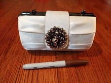 New Jessica McClintock ivory satin beaded handbag purse formal weddings prom