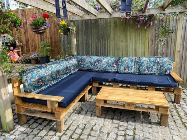 Wooden Pallet How To Make Garden Furniture Cushions Pallet Patio