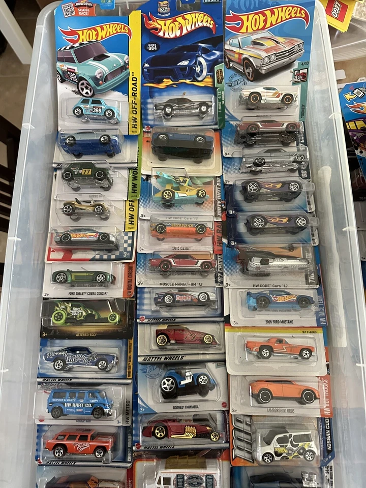 Hot Wheels Lot Of 110 Collectible Cars Not Junk - Image 4 of 4
