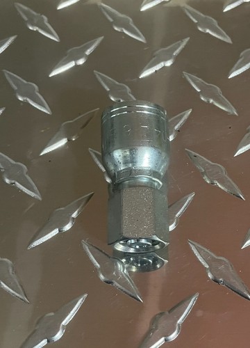 200-DIN-10L-04-16 PARKER AFTERMARKET CRIMP FITTING 1/4" HOSE X 10L FEMALE DIN L - Picture 2 of 5