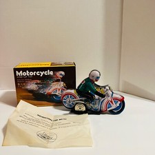 Vintage China MS 702 - Motorcycle Racer Tin Wind-Up Works Well Red Blue White