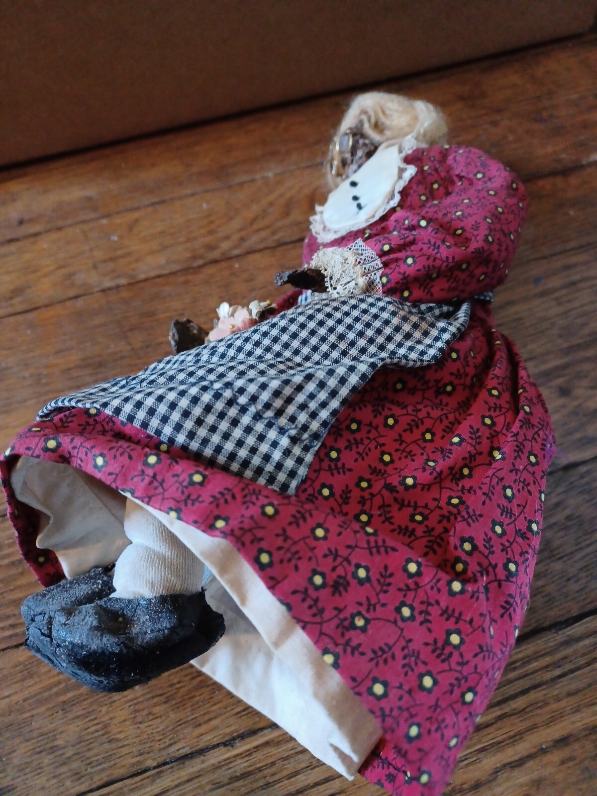 Applehead Character Doll Handcrafted Folk Art one of a kind Sitting