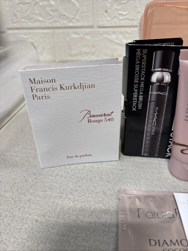 NORDSTROM BEAUTY  Foto 2 de 4