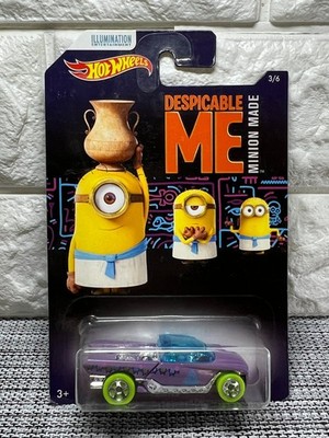 Hot Wheels Illumination Entertainment Despicable Me Minion 3/6 Jester Purple