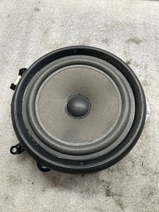 AUDI A4 8EC, B7 Subwoofer 8E0035411 2.00 Diesel 103kw 2006 21463106